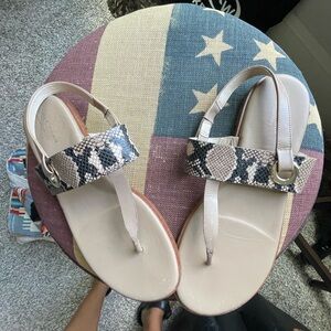 Cole Haan Woman’s faux snake skin in gently used condition SZ 9